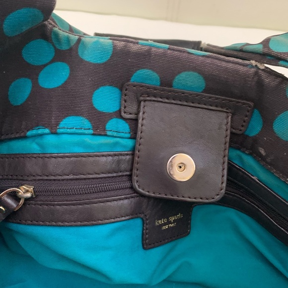 Kate Spade ♠️ purse - Picture 8 of 9